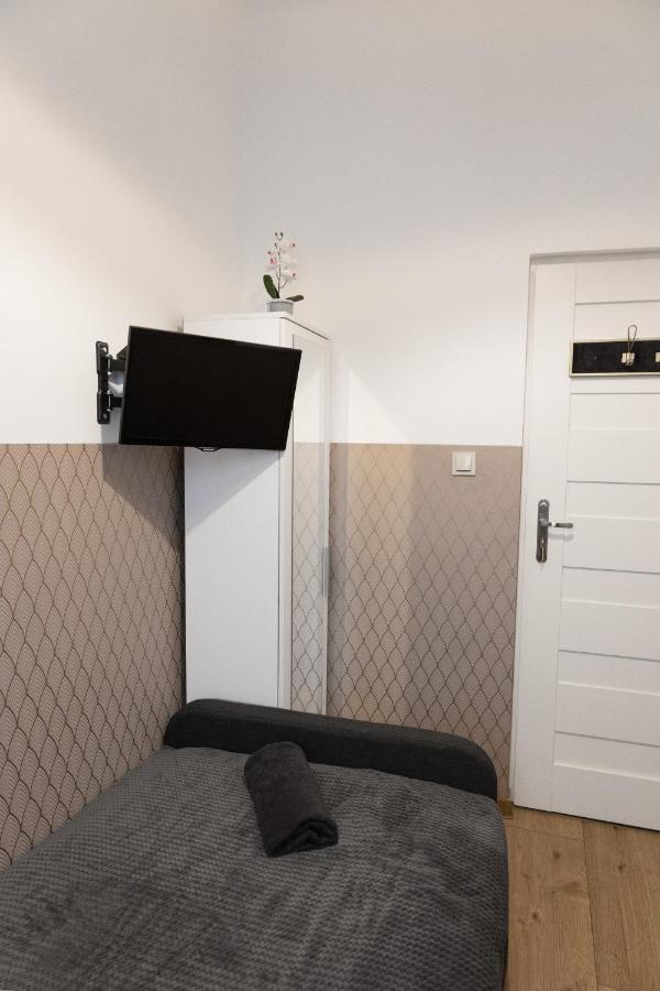 Clicktheflat Aleje Niepodleglosci Center Apart Rooms Варшава Екстер'єр фото