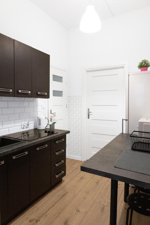 Clicktheflat Aleje Niepodleglosci Center Apart Rooms Варшава Екстер'єр фото
