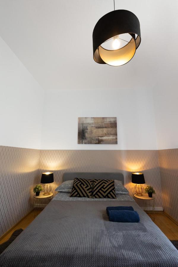 Clicktheflat Aleje Niepodleglosci Center Apart Rooms Варшава Екстер'єр фото